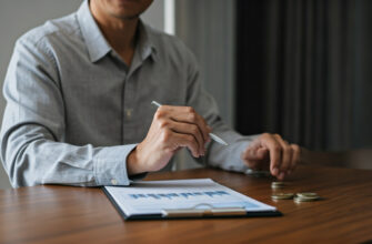 How Long Does Debt Stay On Your Credit Report