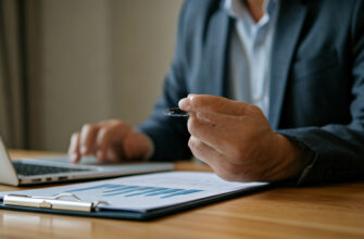 How Joint Credit Accounts Affect Your Credit