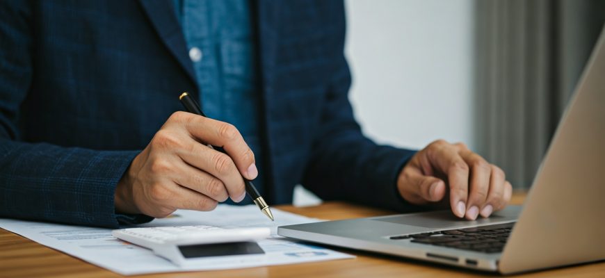 When Applying For Credit, Is It Preferable To Receive A Low Interest Rate Or A High Interest Rate